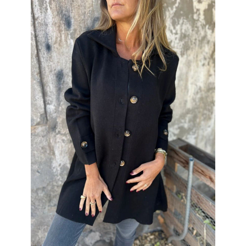 Elegant transitional jacket for women with a chic collar and decorative button details Lune London