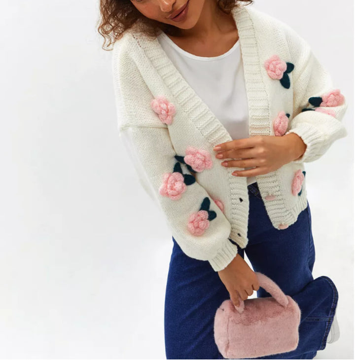 Ladies Cozy Wool Sweater with Floral Applications and Oversized Cut Lune London