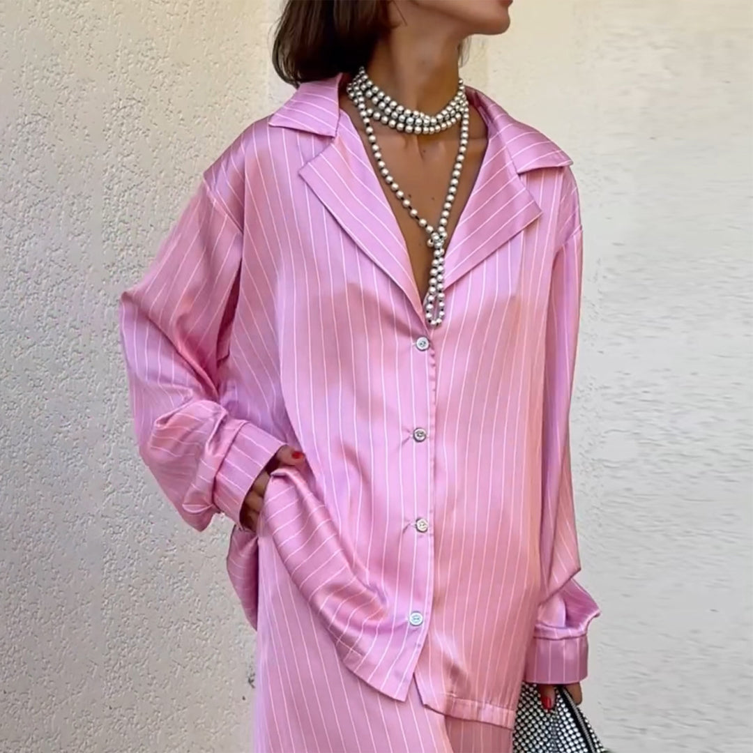 Women's pajama set made of satin cotton with elegant stripes and a loose fit