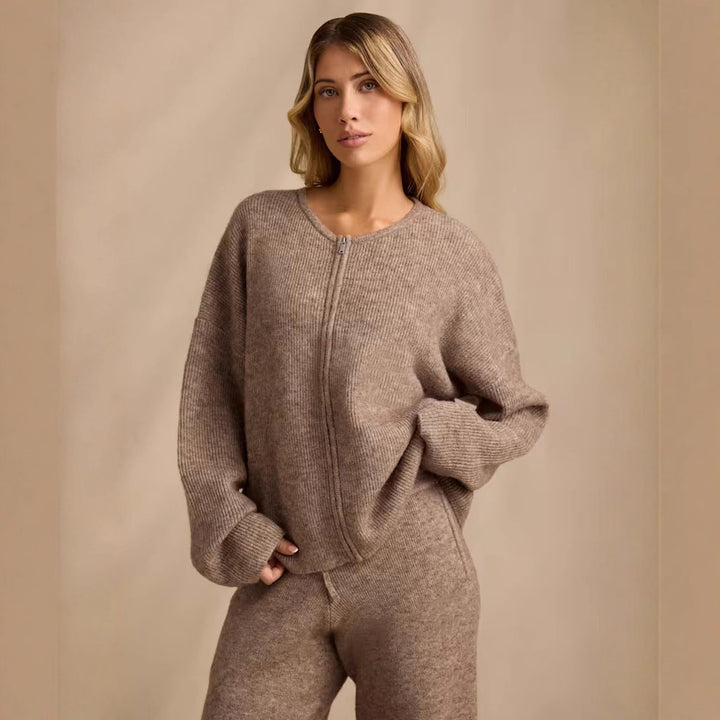 Ladies luxurious knit jacket with full zip Lune London
