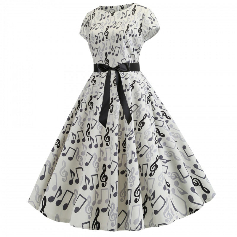Robe Rockabilly pour femmes avec motif musical et design ajusté Chic & Stil