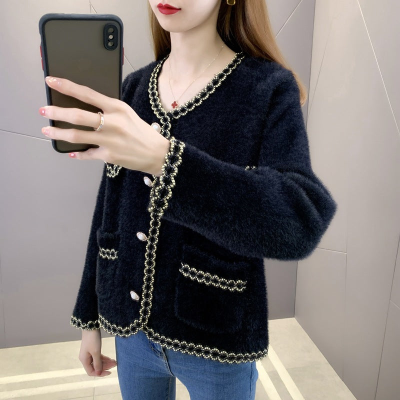 Women Elegant and luxurious knitted cardigan with bead decorations Lune London