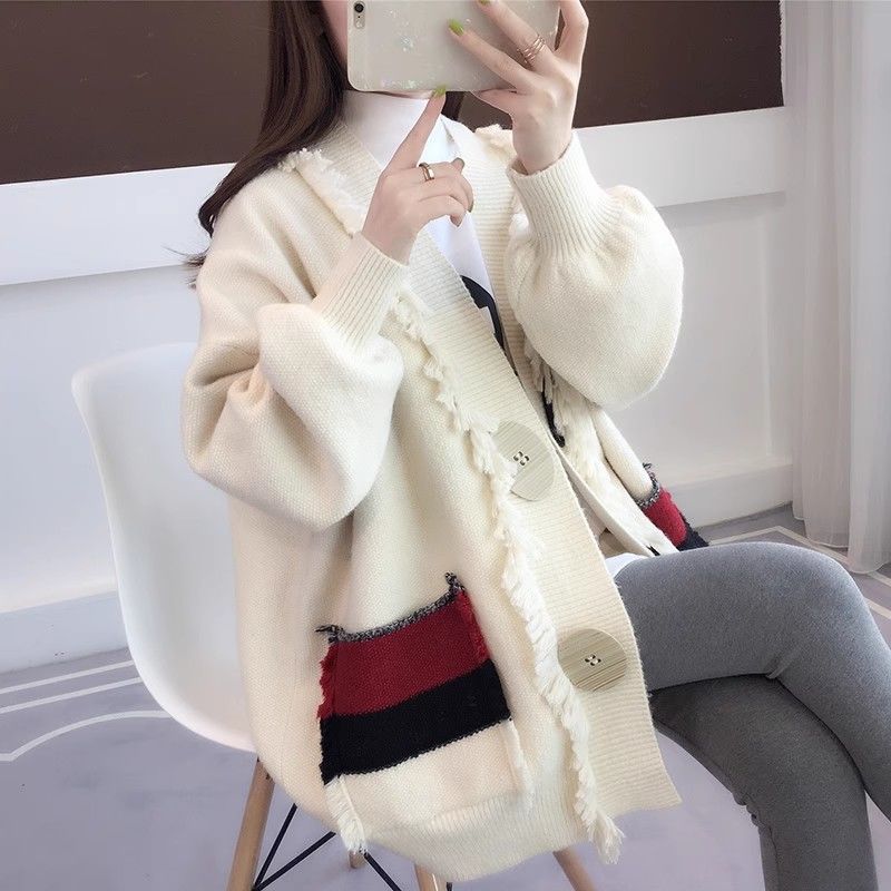Cardigan décontracté pour femmes avec détails à franges Chic & Stil