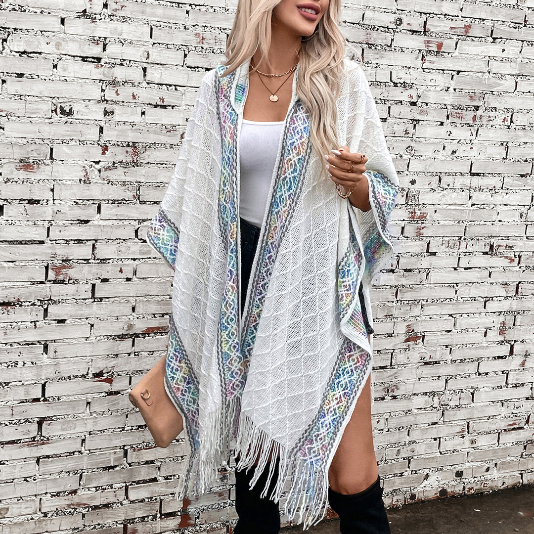 Elegant poncho for ladies with high-quality structured design and fringes Lune London