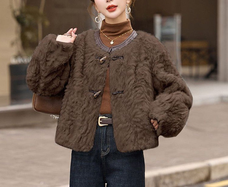 Veste en polaire confortable pour femmes avec des détails de boutons à la mode Chic & Stil