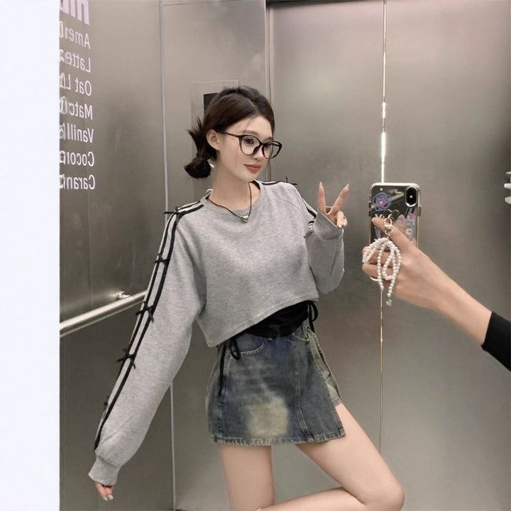 Women's Casual Cropped Sweatshirt with Side Lacing Chic & Stil