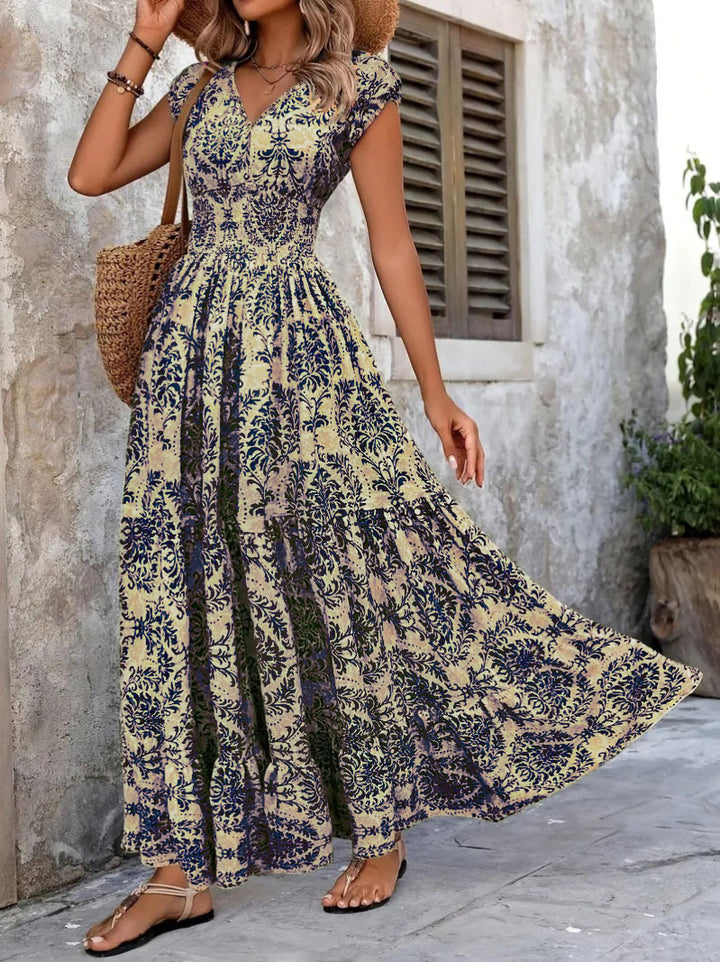 Maxi flower dress for women with V-neck and ruffled hem Lune London