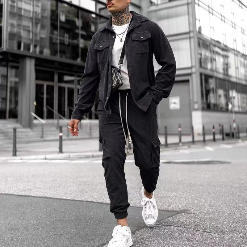 Trendy cargo pants for men with practical cut and casual chic jacket