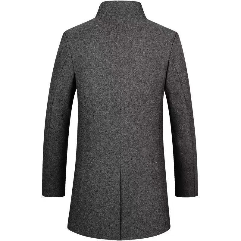 Elegant wool coat for men with a modern fit and classic details Lune London