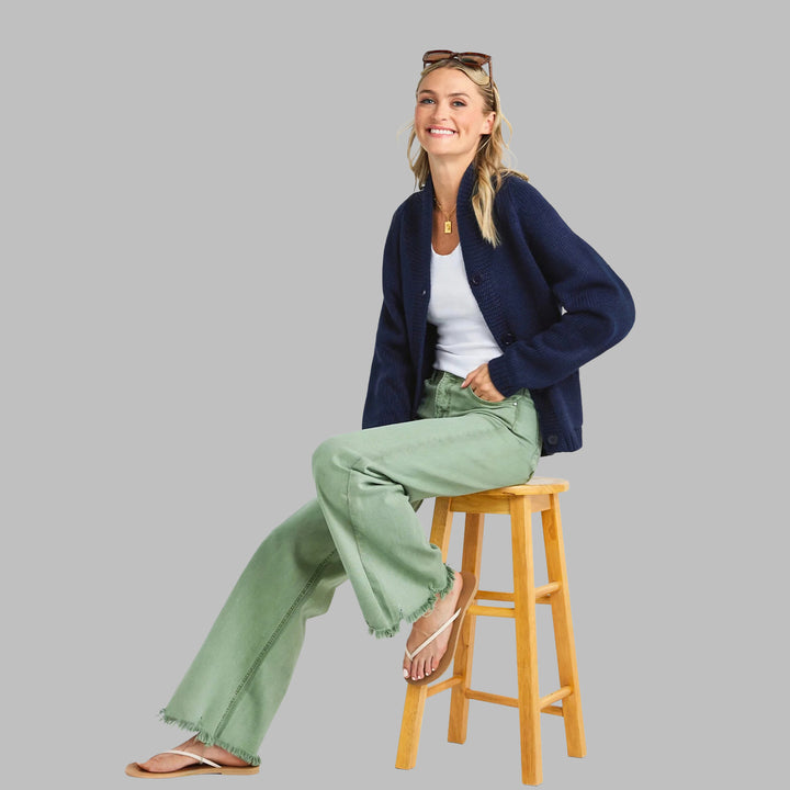 Women's knitted jacket with a trendy design and comfortable pockets Lune London