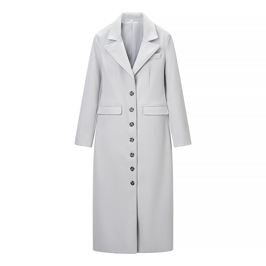 Manteau élégant pour femme avec double boutonnage et coupe ajustée Chic & Stil