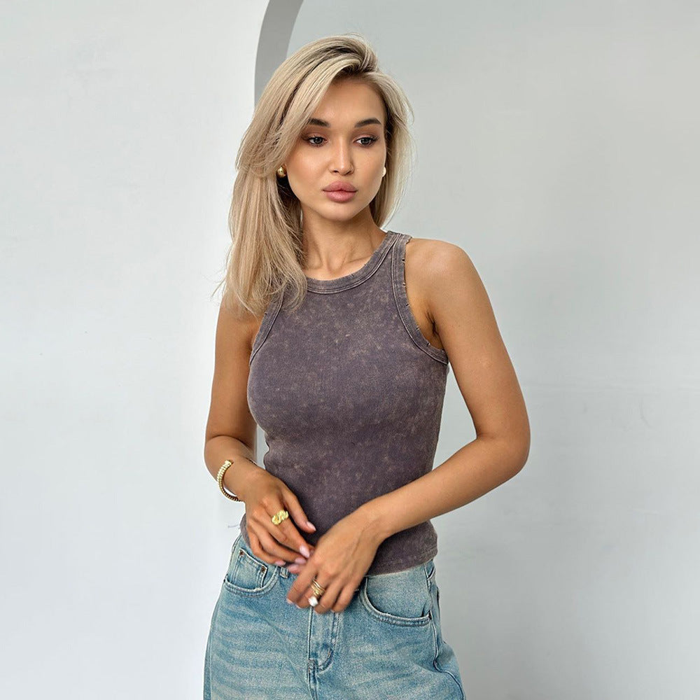 Sleeveless T-shirt for women in soft cotton blend Lune London