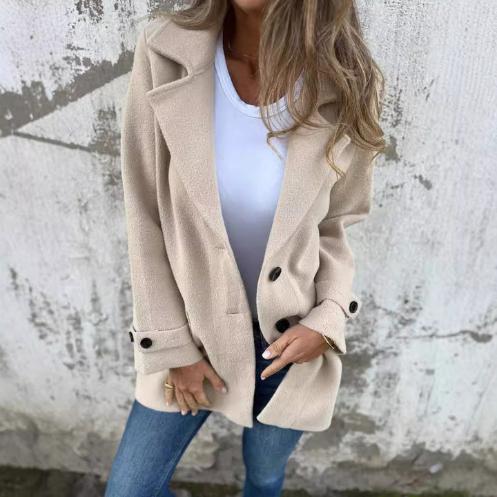 Elegant wool coat for women Lune London