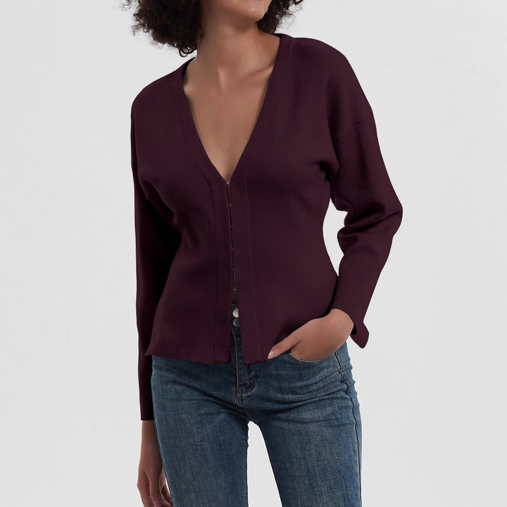 Ladies elegant V-neck cardigan with button closure Lune London
