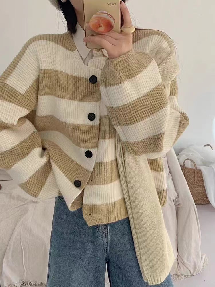 Women's knit jacket with snap button closure and bold stripes Lune London