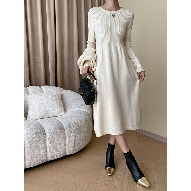 Women's Stylish Knit Top with High Neck and Decorative Cable Pattern