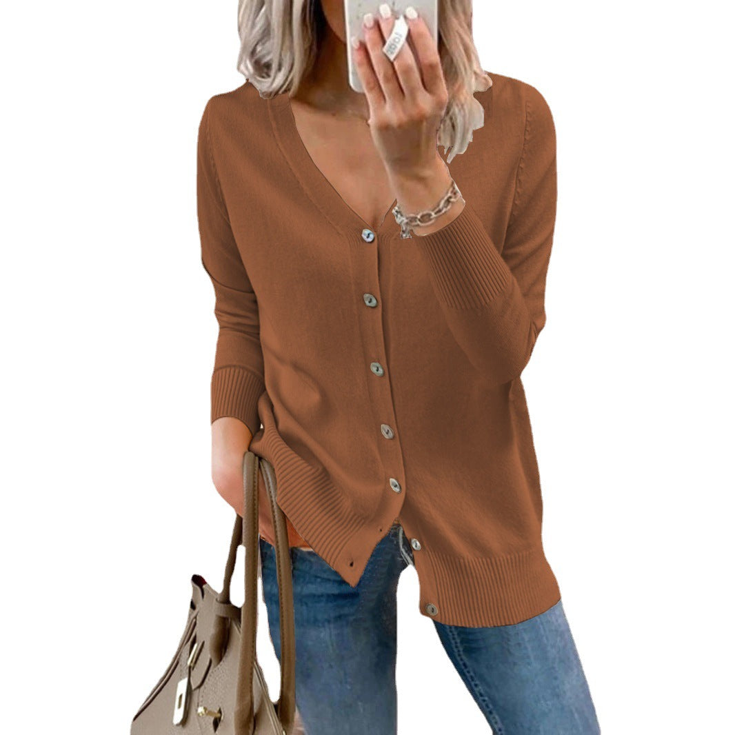Lady cardigan with V-neck and fine button details Lune London