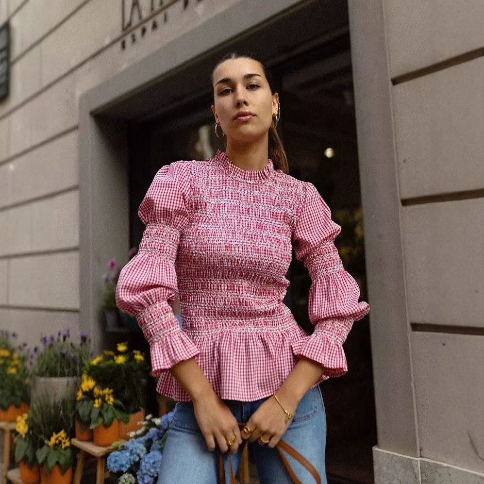 Ruffled blouse for women with gingham pattern and elegant puff sleeves Lune London