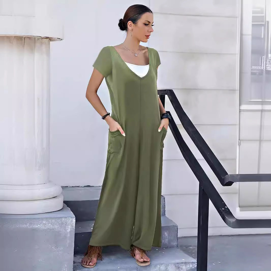 Fluid jumpsuit for women with practical pockets and V-neck Lune London