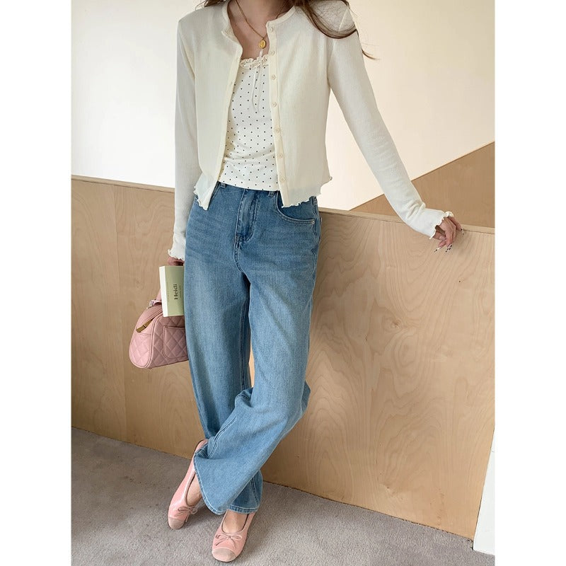 Women's elegant cardigan with fine button details Chic & Stil
