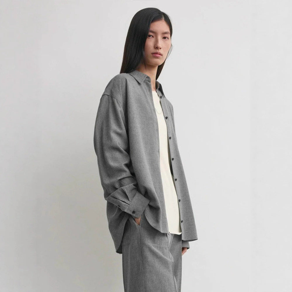 Chemise blouse femme oversize avec coupe moderne et détails décontractés Chic & Stil