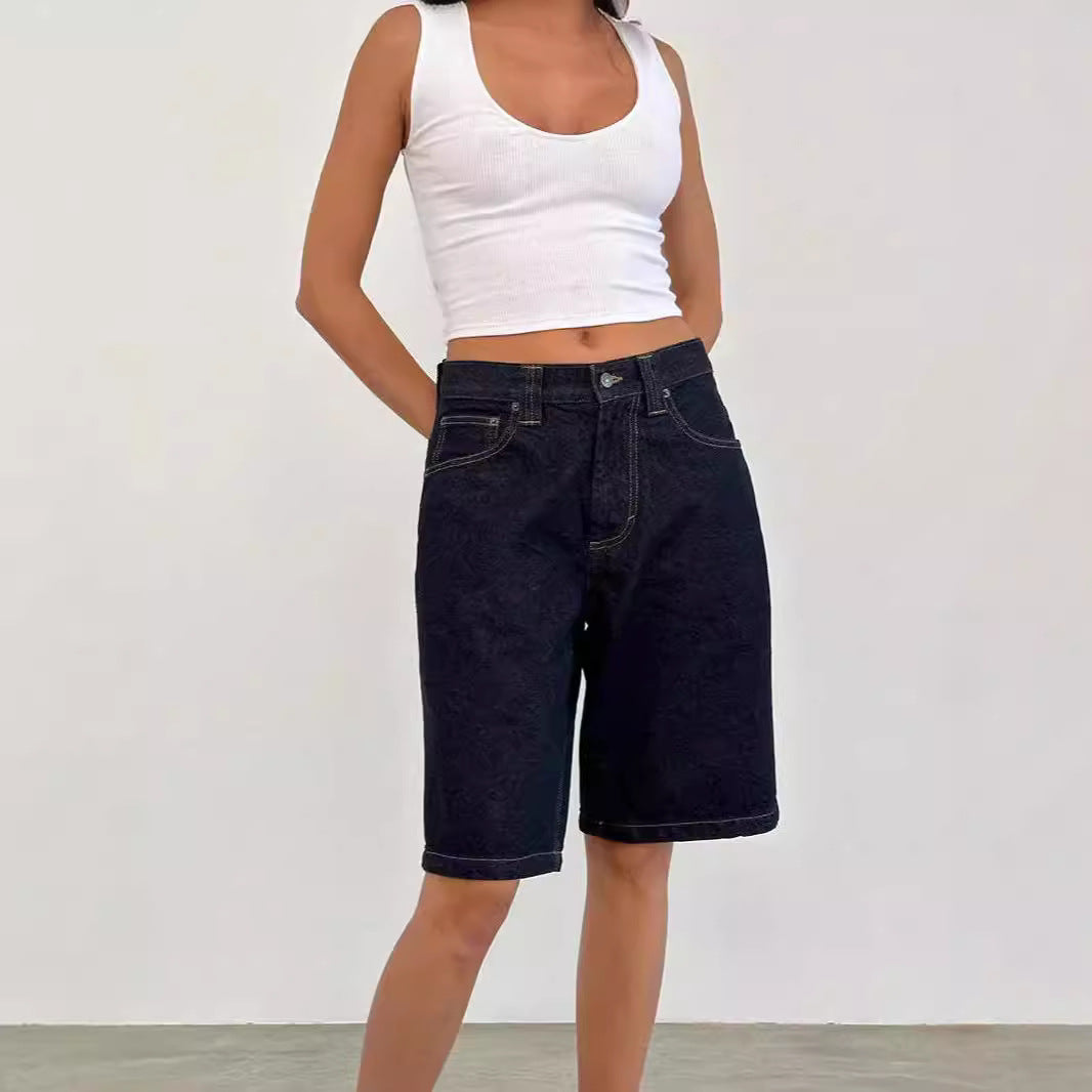 Women's casual denim shorts with a wide cut and high side pockets Lune London