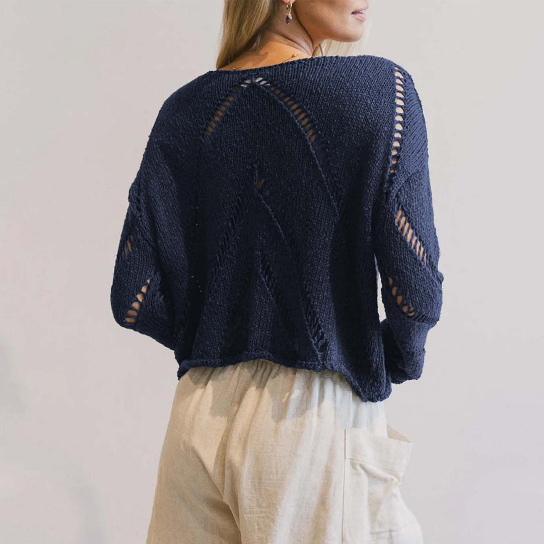 Casual knitted sweater for women with an airy knit structure Lune London