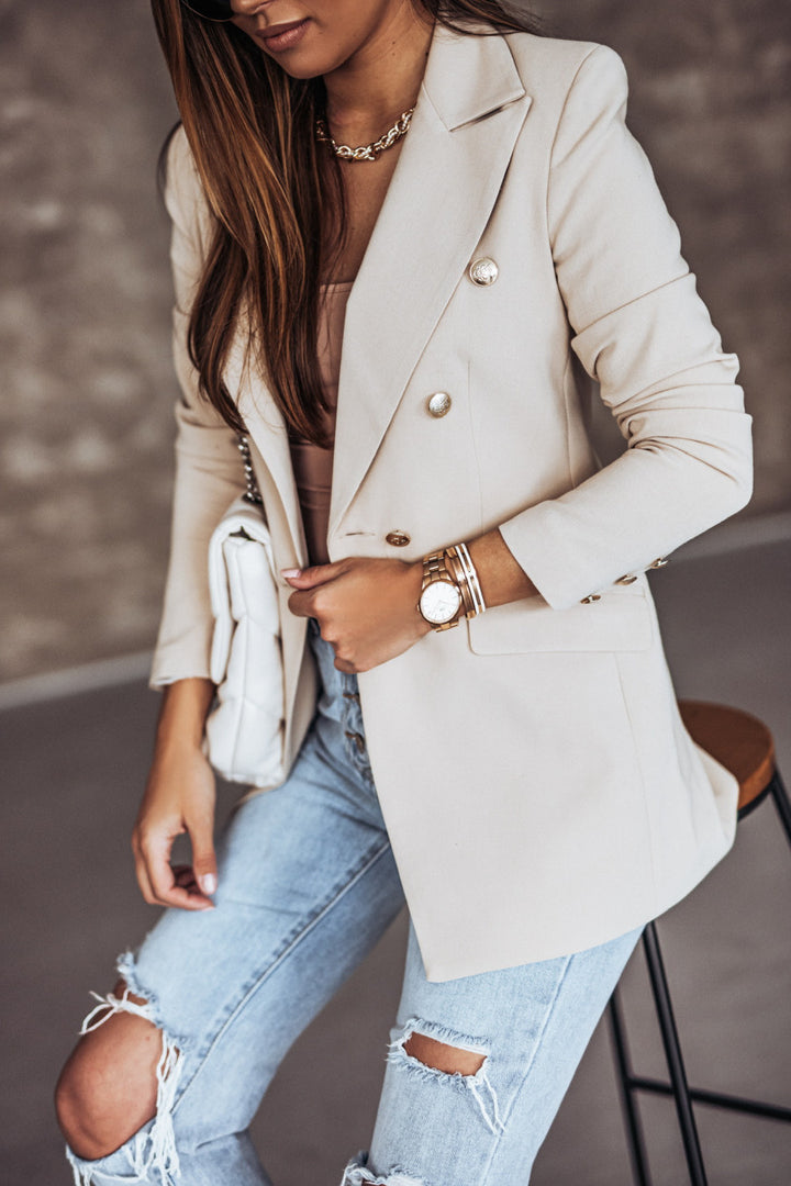 Ladies elegant blazer with double-breasted fastening and chic fashion accents