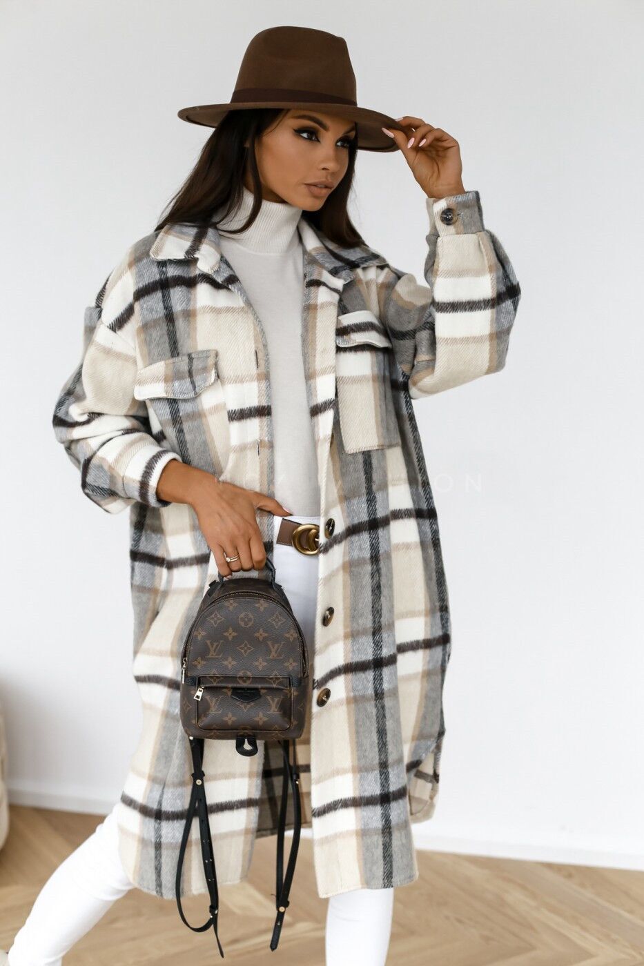 Veste à carreaux grande taille pour femmes Chic & Stil
