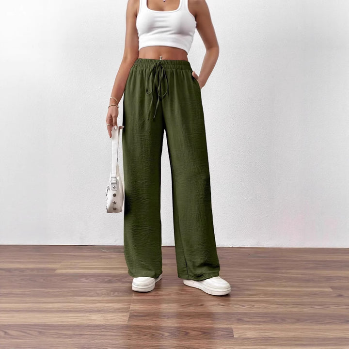 Loose linen pants for women with elastic waist and side pockets Lune London