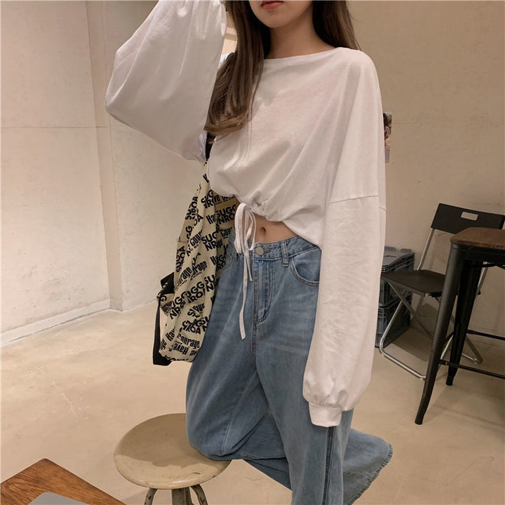 Women Cropped Sweatshirt with innovative drawstring and oversized sleeves Lune London