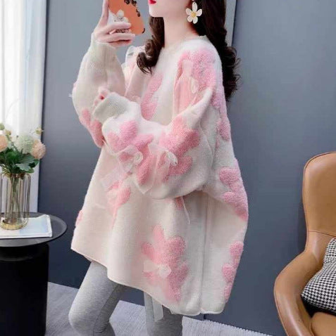 Ladies plush sweaters with playful bear appliqués and charming bows Lune London