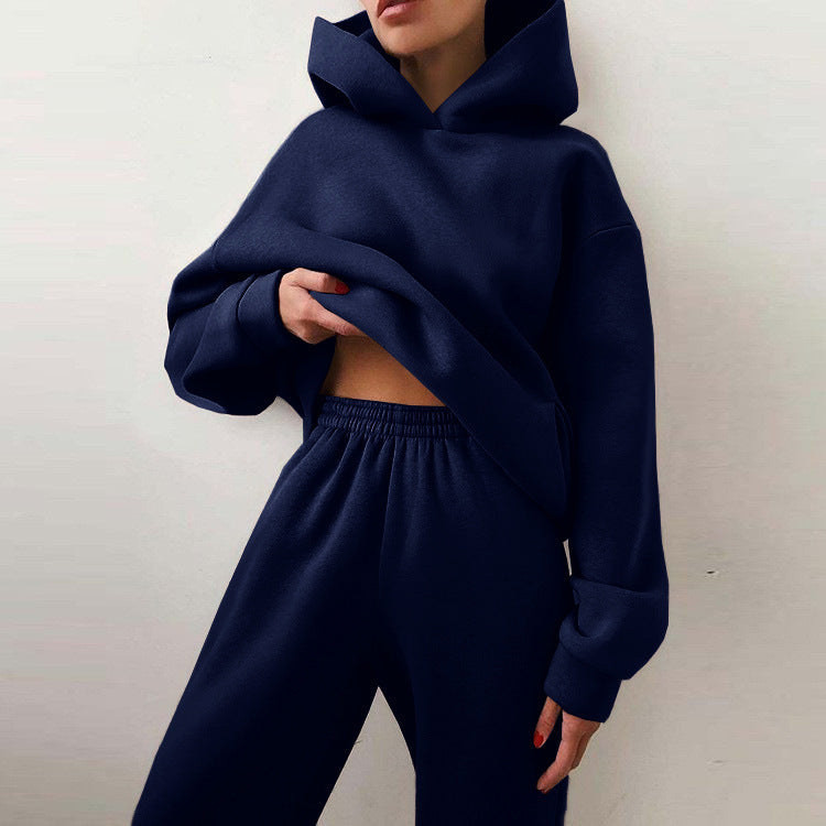 Ladies casual outfit with hood and elastic cuffs Lune London