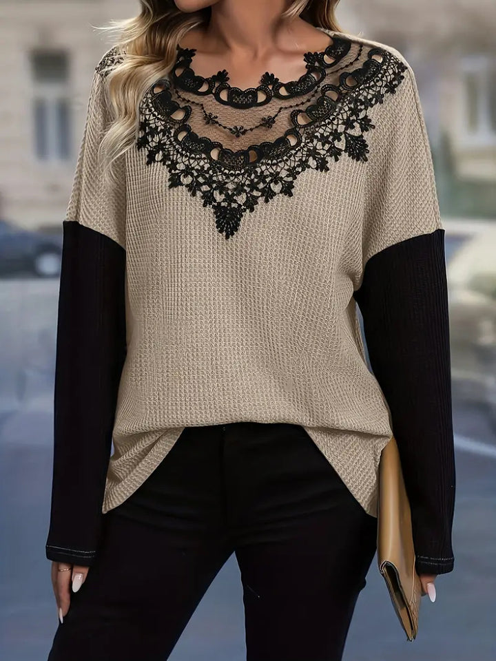 Ladies Elegant knit top with crocheted lace collar Lune London