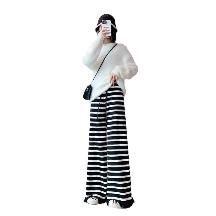 Ladies Elegant Striped Palazzo Pants in Ribbed Knit Lune London