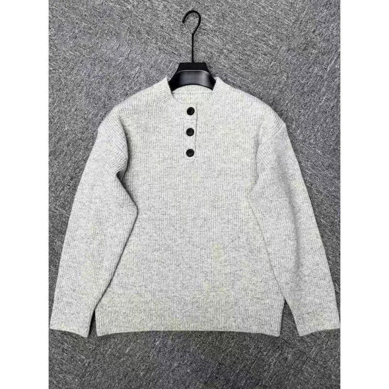 Fine knit sweater for women with button details Lune London