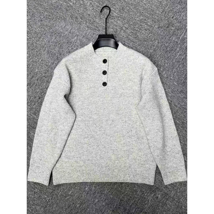 Fine knit sweater for women with button details Lune London