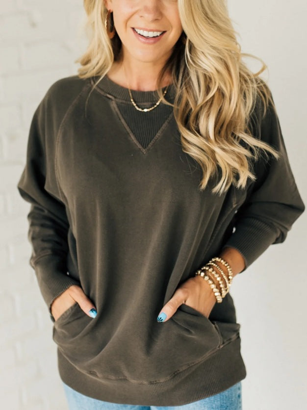 Casual pullover for women with a loose fit and high-quality materials Lune London
