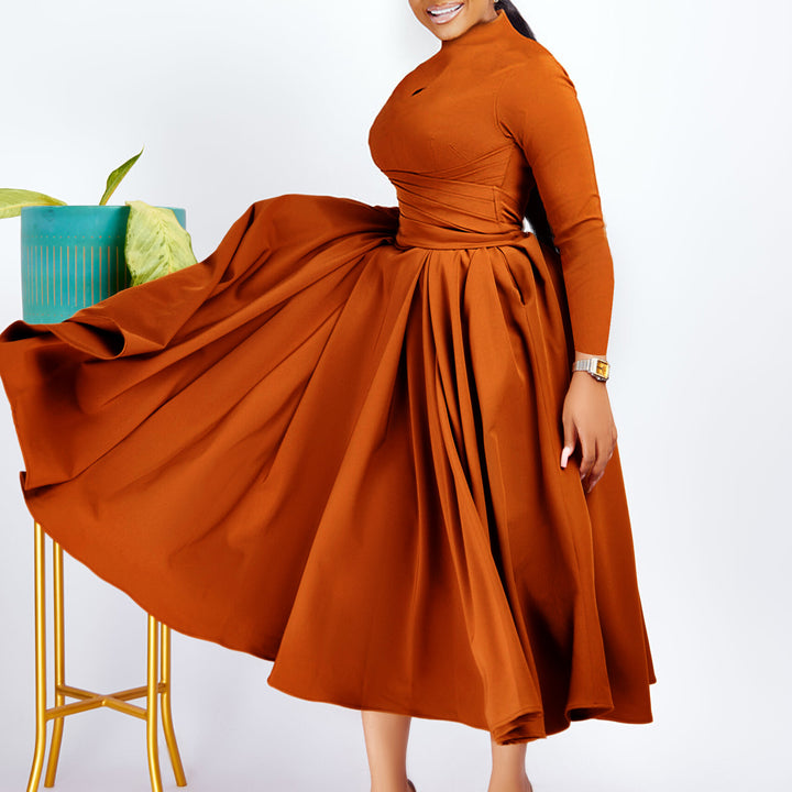 Elegant maxi dress for women with fitted ruffles and long sleeves Lune London