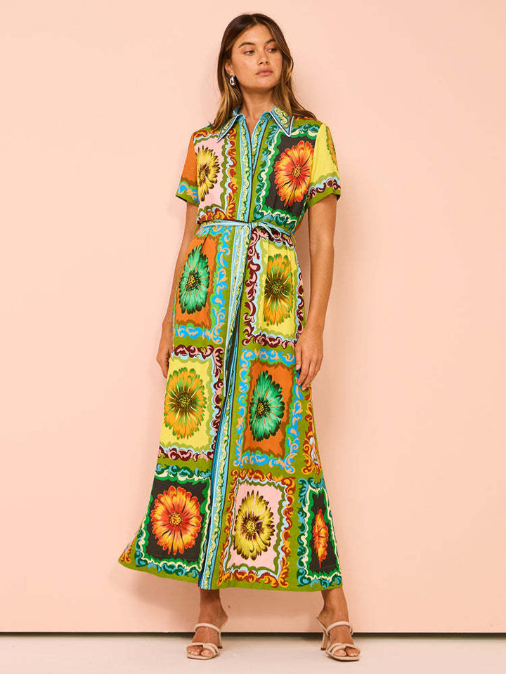 Chic & Stil Women's Maxi Dress in Floral Patchwork with Concealed Button Closure and Waist Belt