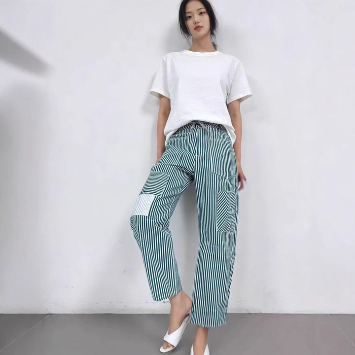 Women's wide cargo pants with practical pockets and unique design Lune London