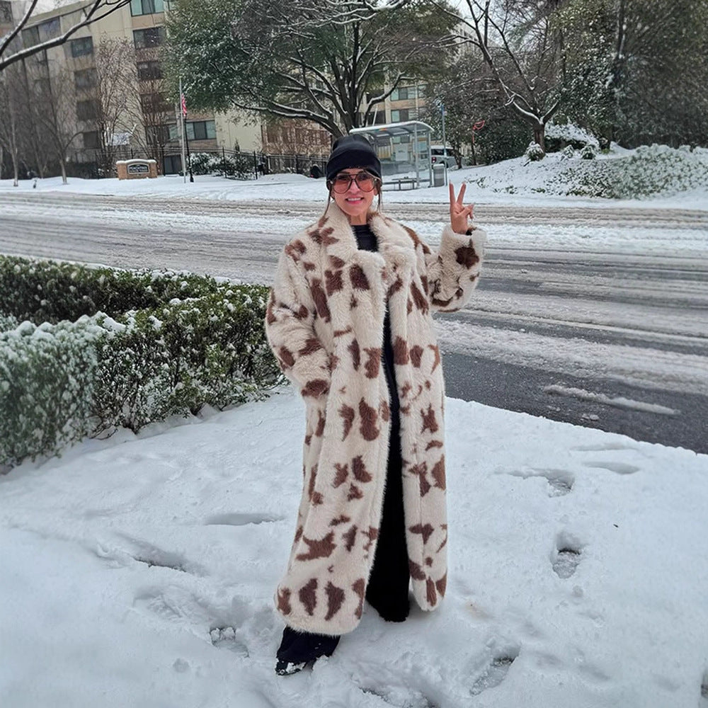 High-quality faux fur coat for women with contemporary animal pattern Lune London