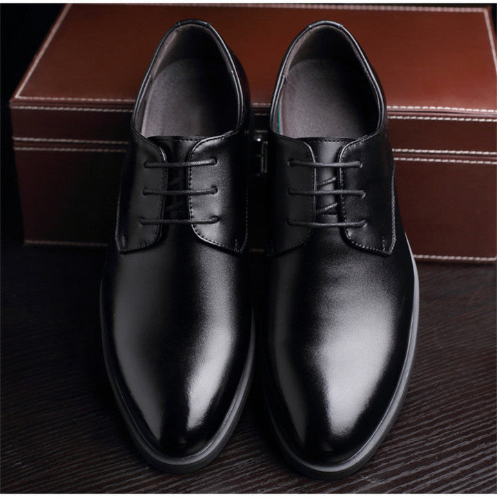 Men's Polished Classic Dress Shoes with Ergonomic Design Lune London