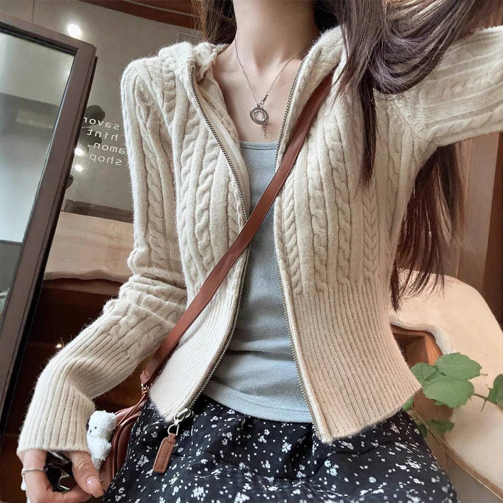 Cardigan à capuche pour femme avec motif de tricot en câble et coupe asymétrique Chic & Stil