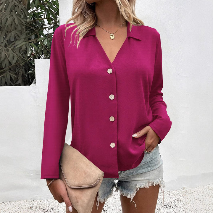 Trendy women's blouse with V-neck and button details Lune London