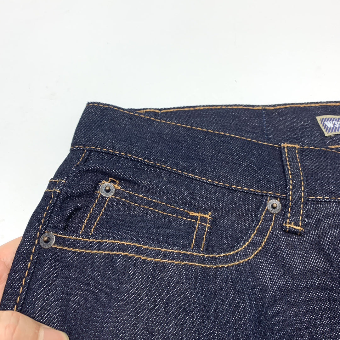 Women's jeans pants with a modern design featuring durable stitching and a timeless look Lune London