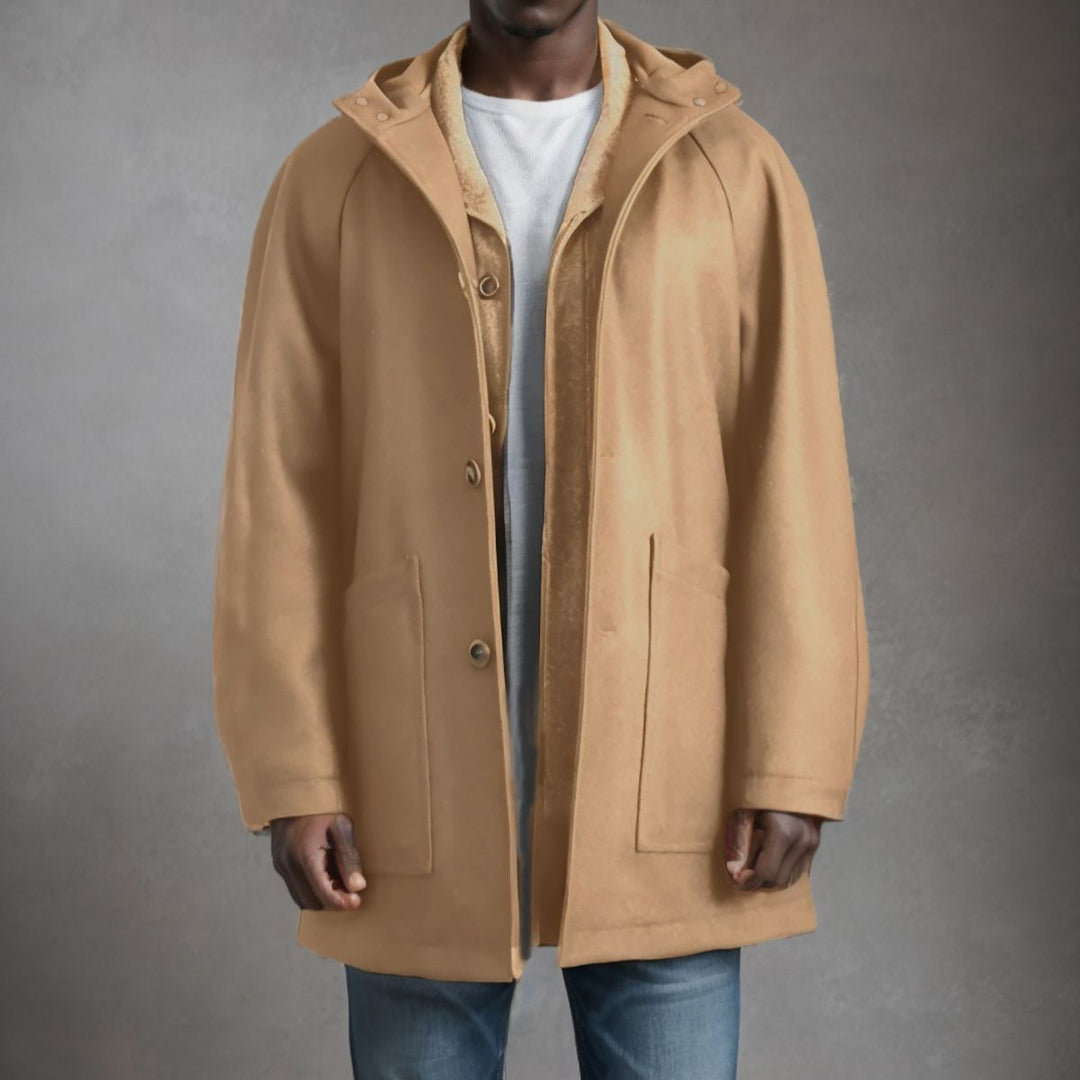 Practical and stylish softshell jacket for men with hood Lune London