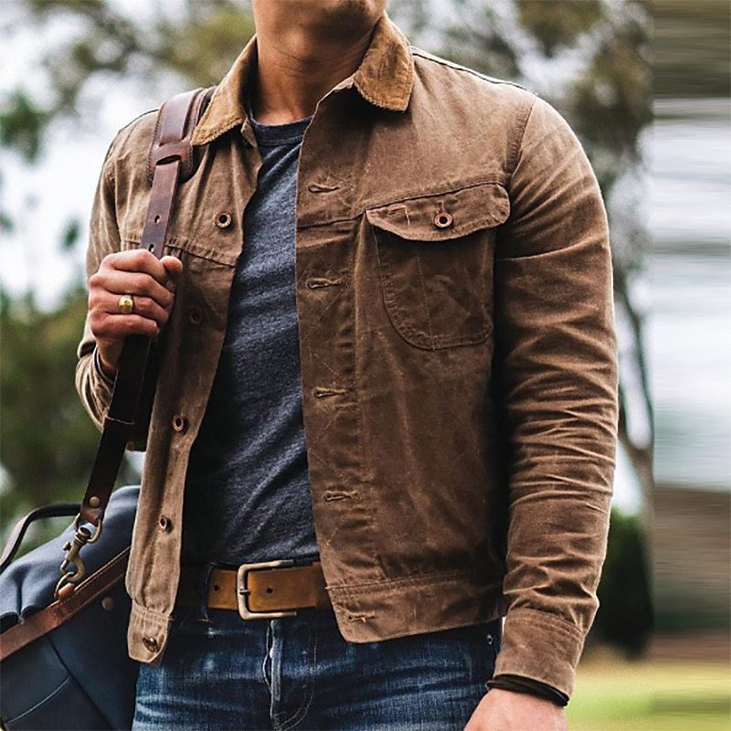 Lightweight utility jacket for men with a vintage style and practical pockets Lune London