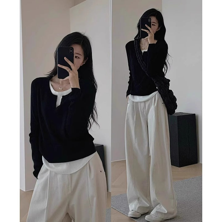Women's elegant and comfortable sweater with V-neck and wide pants Chic & Stil