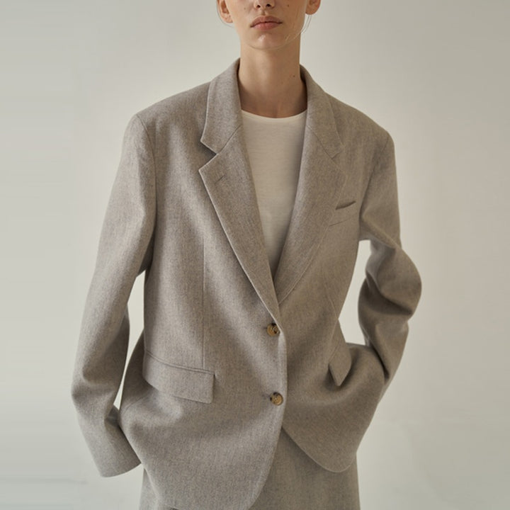 Blazer élégant pour femmes en tissu Chic & Stil de haute qualité